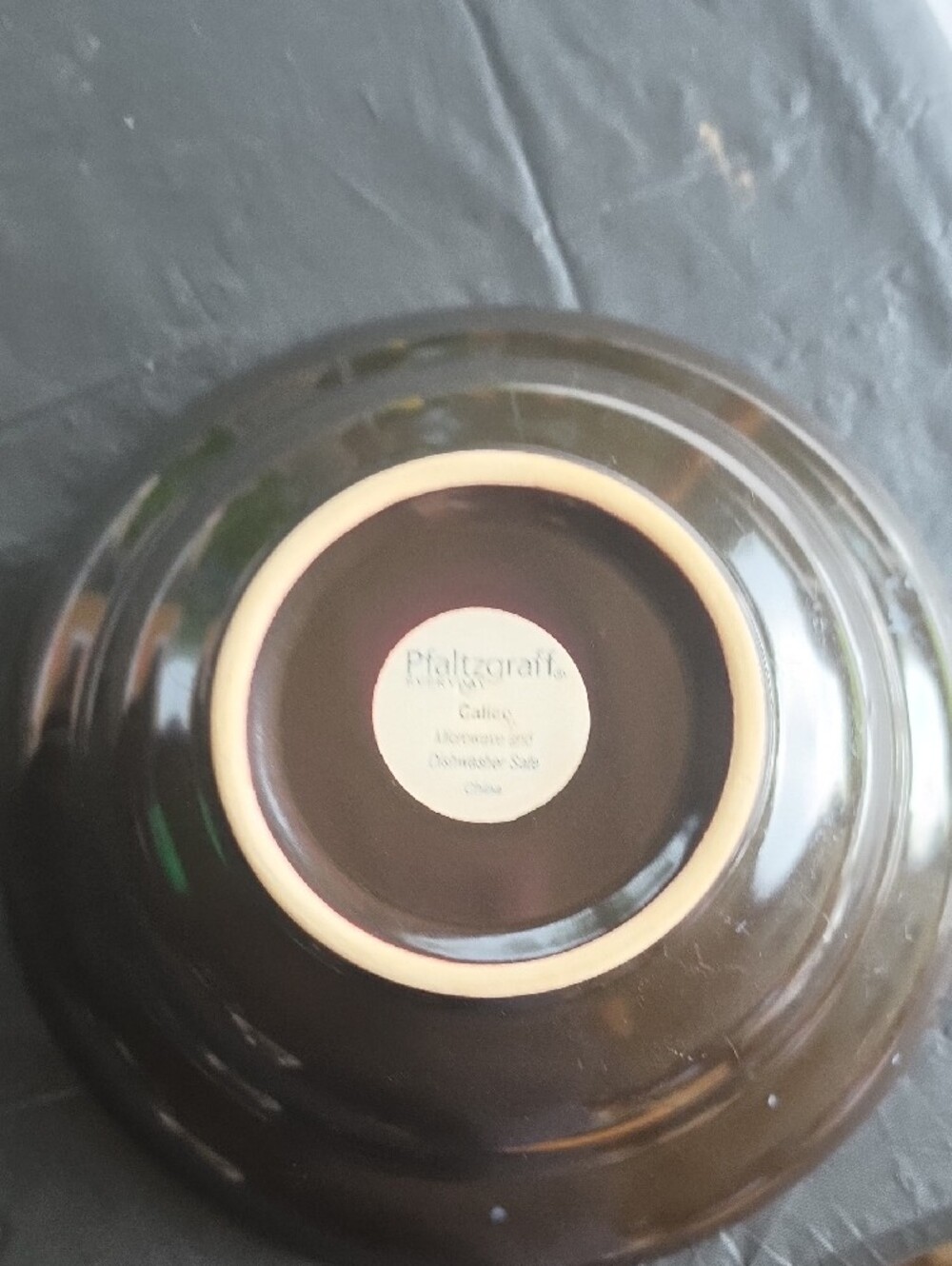 Pfaltzgraff Brown and Cream Ceramic Bowl Set Of 3 - Picture 5 of 5